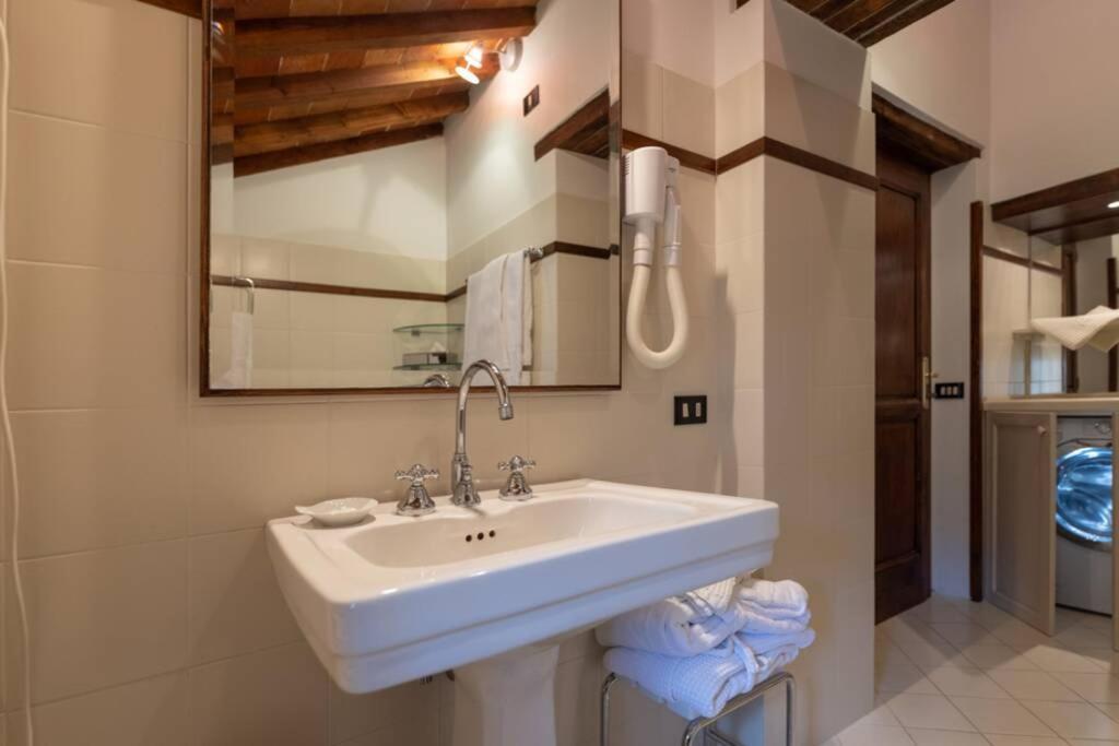 Borgo San Pietro In Polvano 外观 照片